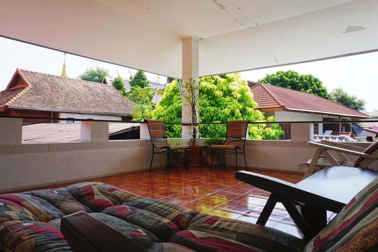 Manee And Record บ้านมานี Séjour chez l'habitant