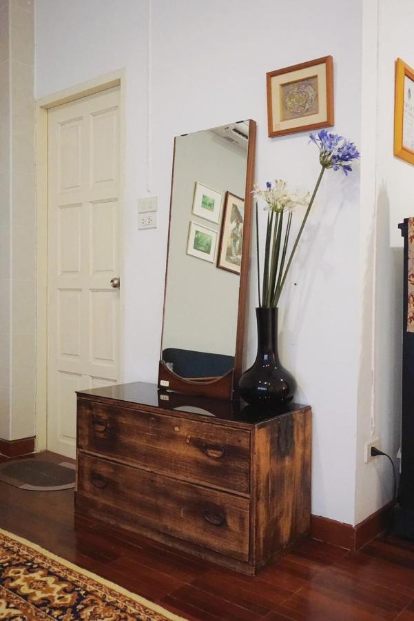 Manee And Record บ้านมานี Séjour chez l'habitant