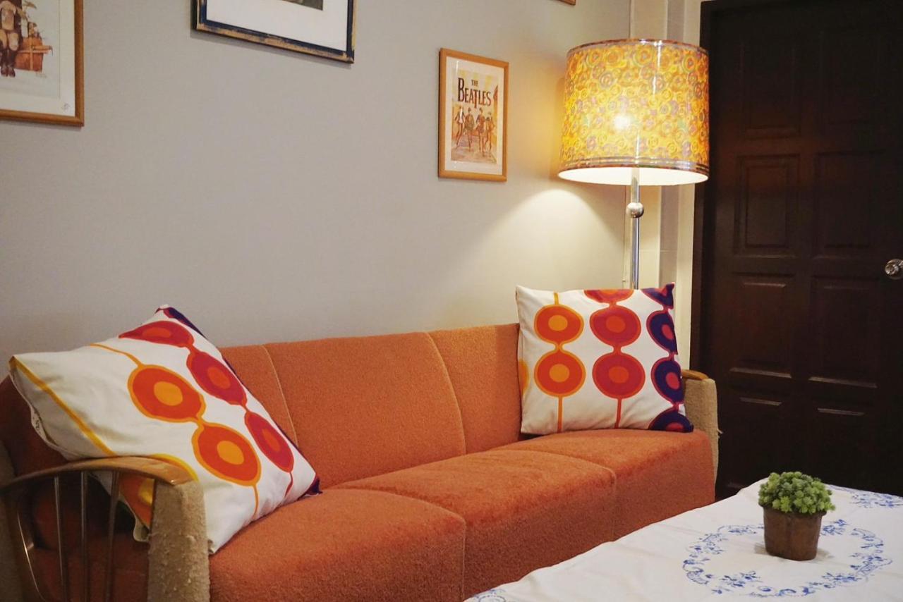 Séjour chez l'habitant Manee And Record บ้านมานี
